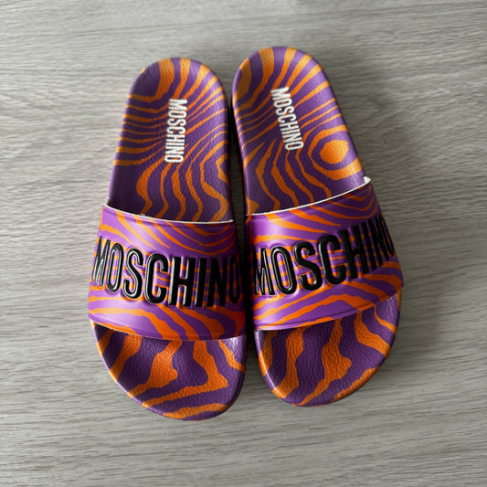 Moschino: Tiger Print Slides