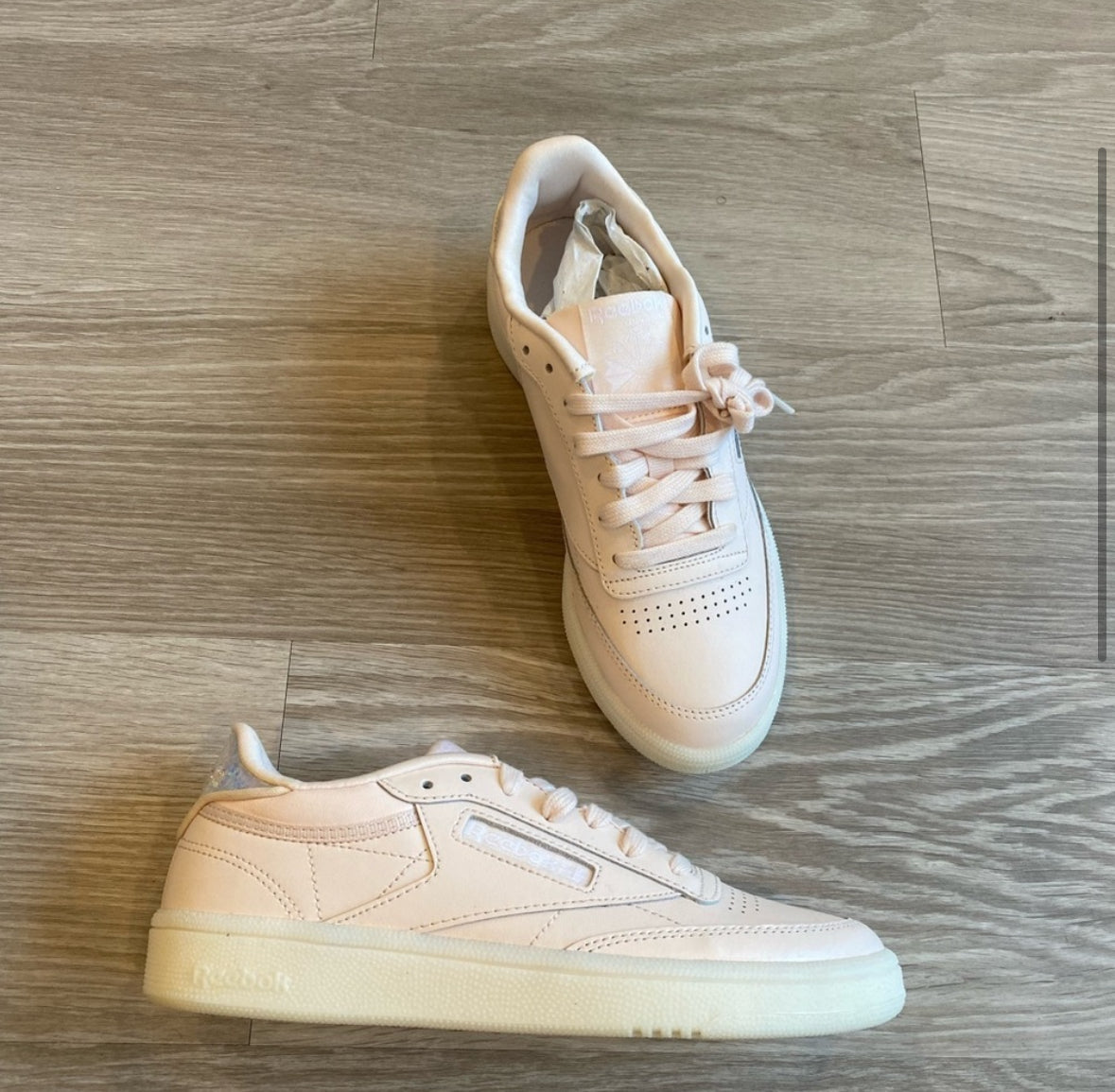 Reebok orders pale pink