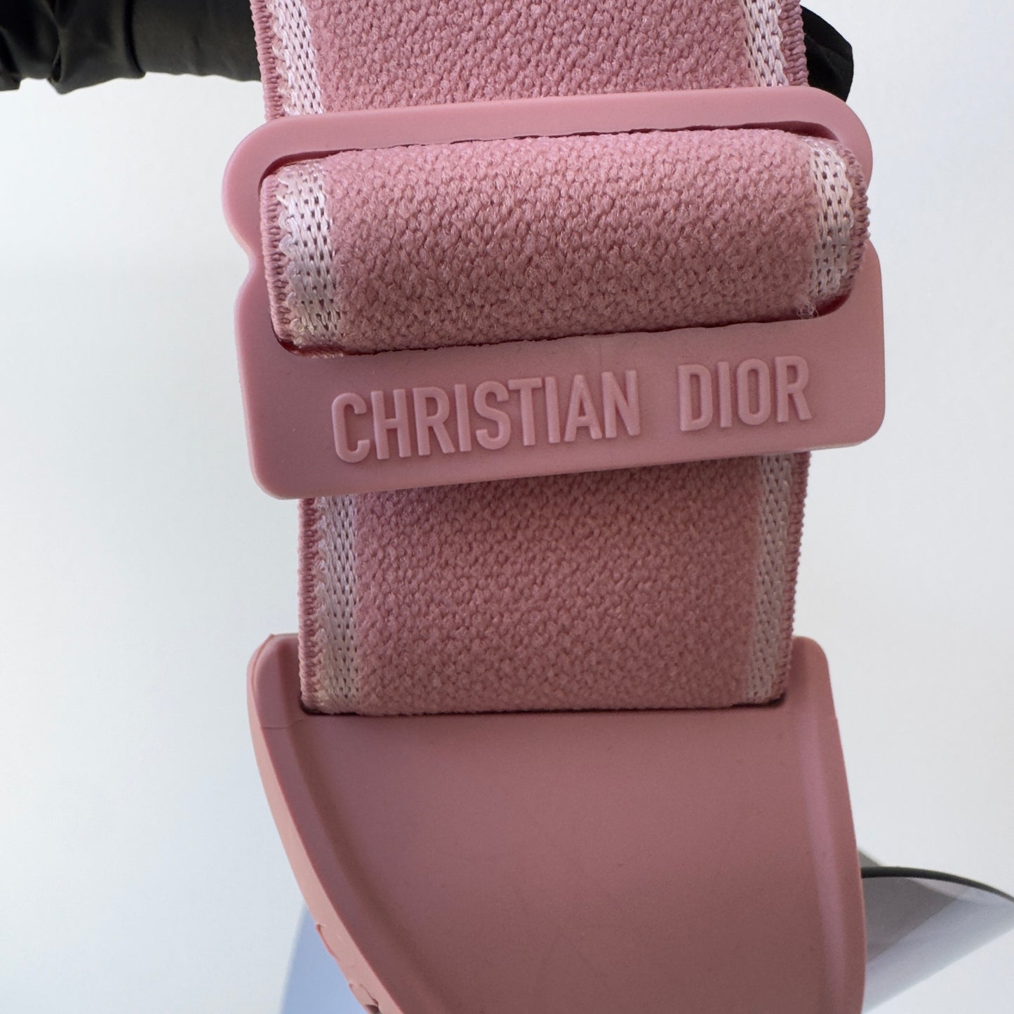 Christian Dior: ClubDior V1U Pink Visor