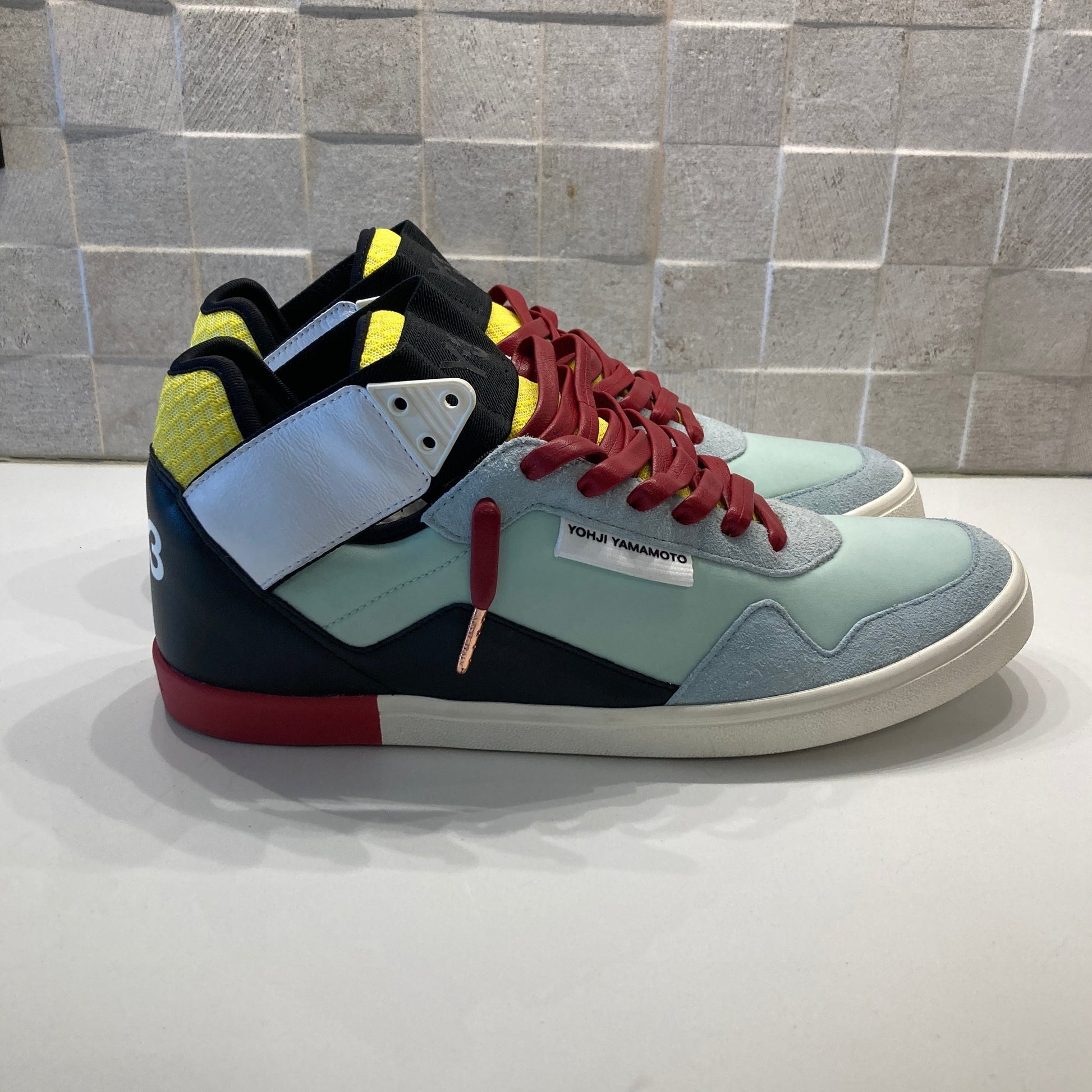 Y-3: Yohji Yamamoto Kazuhuna Sneakers Stush Fashionista Y-3: Yohji Yamamoto Kazuhuna Sneakers Stush Fashionista