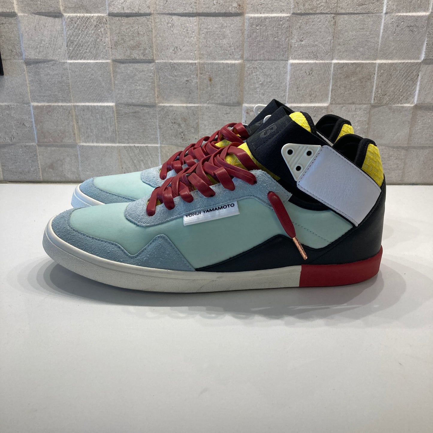 Y-3: Yohji Yamamoto Kazuhuna Sneakers