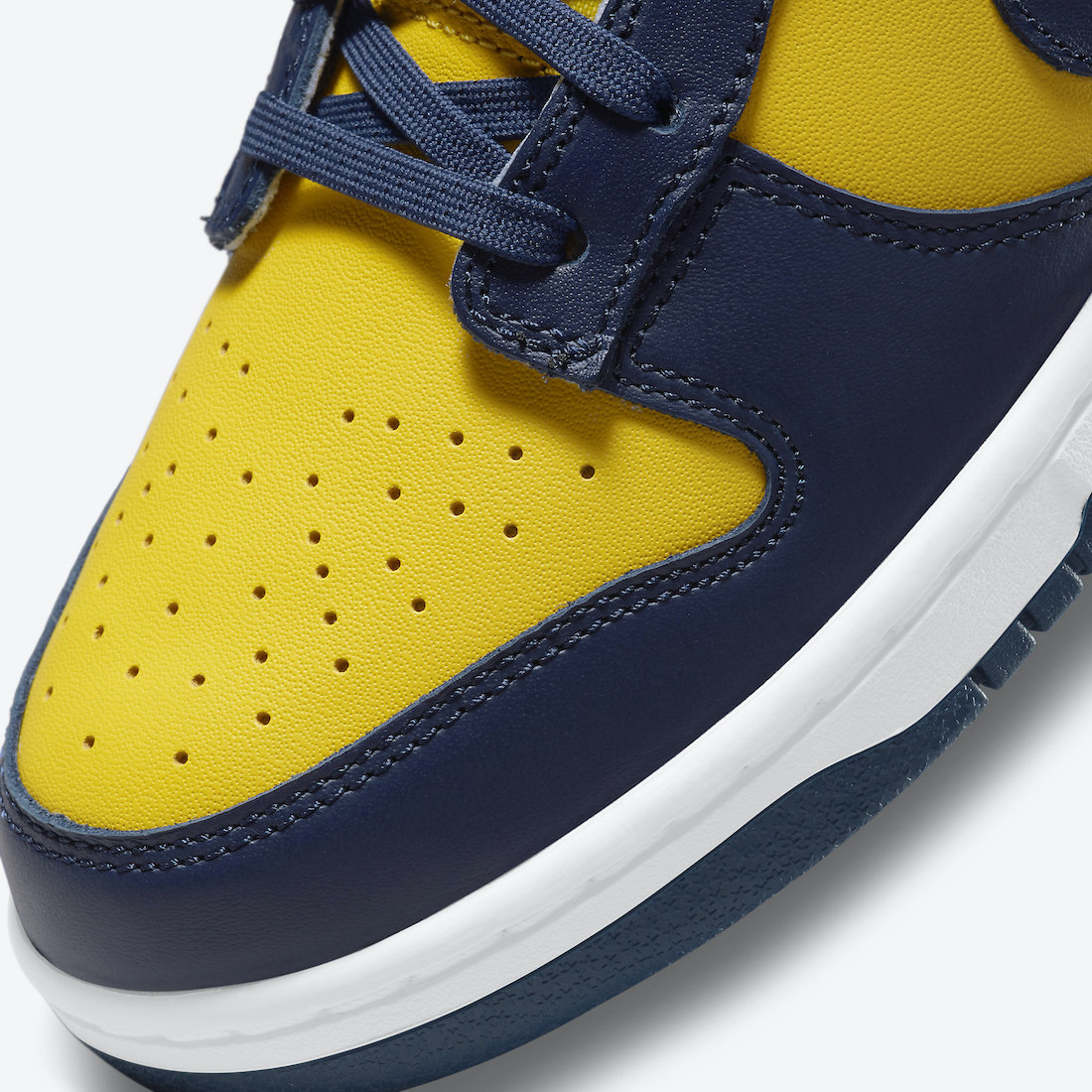Nike: Dunk Low "Michigan Maze" Sneakers