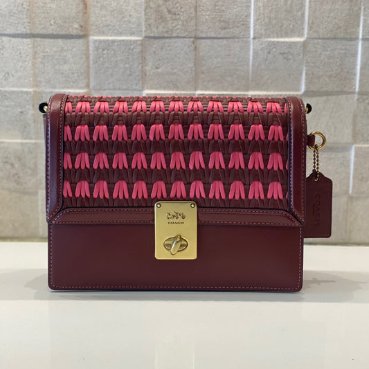 Coach: Hutton Shoulder Bag
