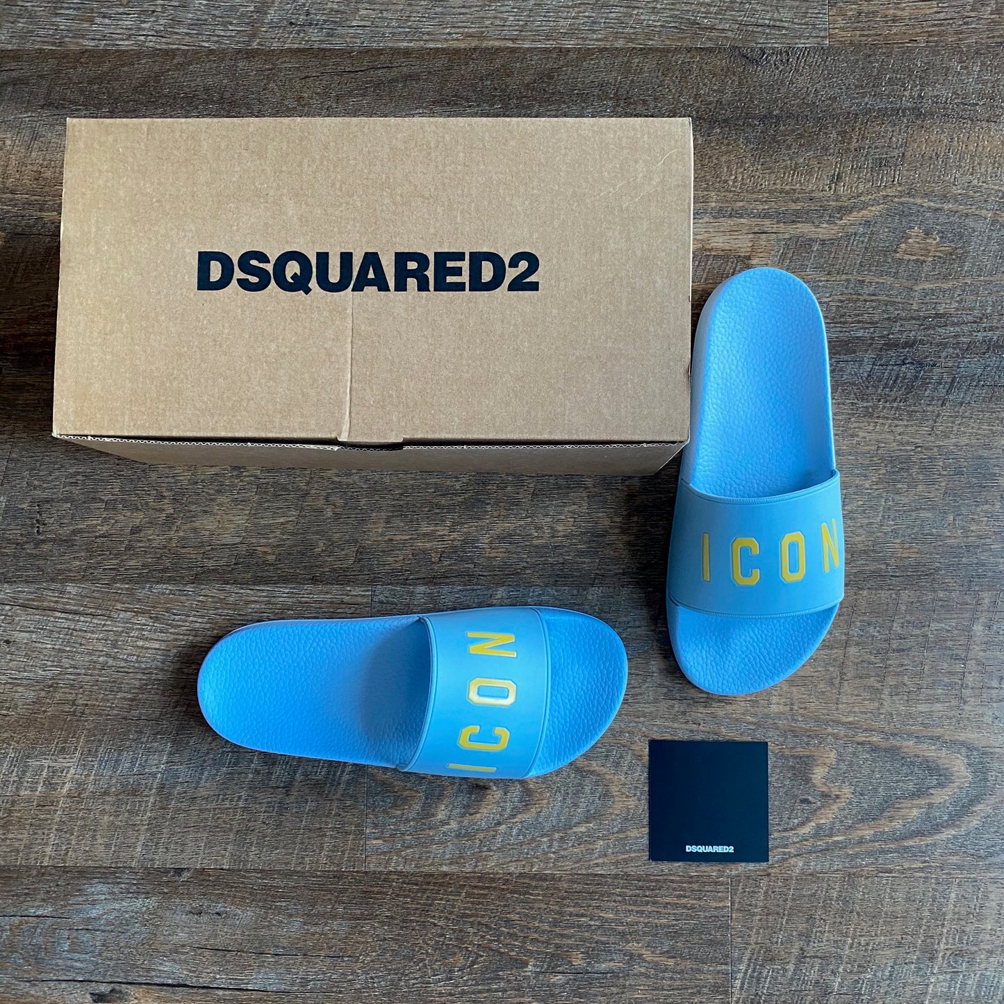 Dsquared2: Women's Pool Slides