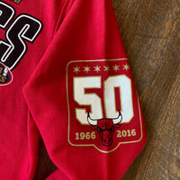 Mitchell & Ness: Chicago Bulls "Six-cess" Championship Sweat shirt