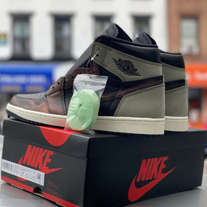 Nike: Air Jordan 1 Retro High “Patina”