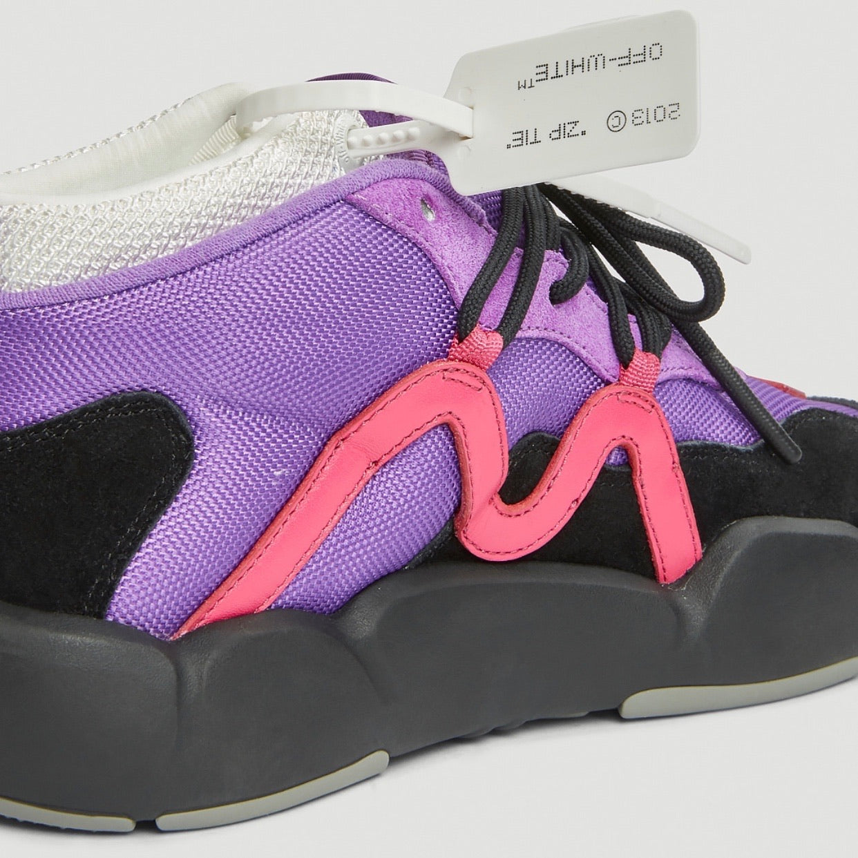 Off-White: Chlorine Sneakers